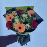 Цветы в ящике «Маме» от интернет-магазина «Фрезия»в Магнитогорске